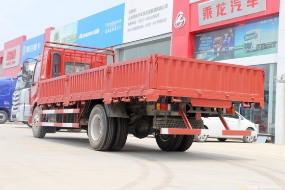 185hp Dongfeng Liuqi Chenglong M3 4X2 6.8m camion camion merci con tecnologia di risparmio di carburante