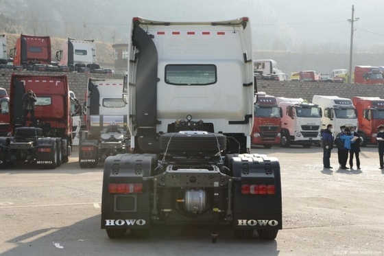 Il Boutique HOWO T7H Heavy Truck 540 HP 6X4 Traktor Truck a un con motore Sinotruk