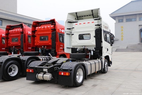 Shacman X3000 6X4 LNG Traktor Truck 430HP con pneumatico del sedile del conducente 10R22.5