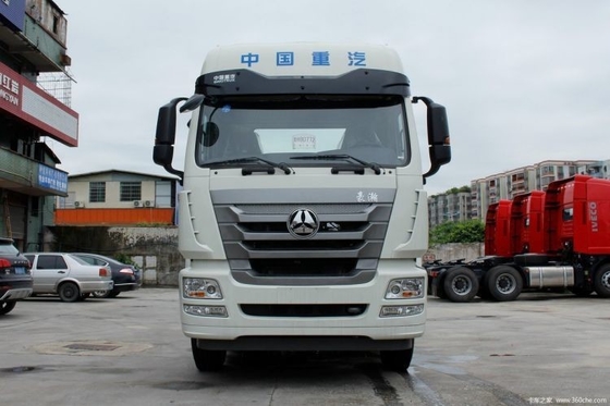 SinotruK Haohan J7G camion pesante 4*2 6*4 camion di trazione per coppia massima Nm 2000-2500Nm
