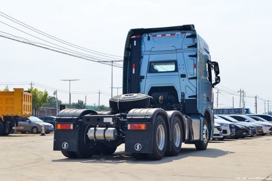 Shaanxi Auto Heavy Truck Shacman Tractor X5000S con telecamera posteriore e velocità massima di 120 km/h