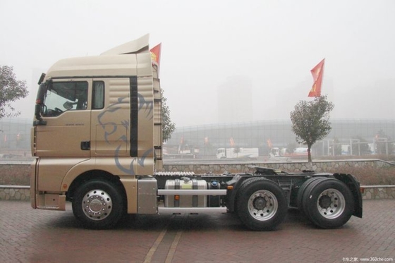 6 cilindri SinoTRUK SITRAK C7H 540HP 6x2R Camione trattore con cambio ZF16S2531TOTO